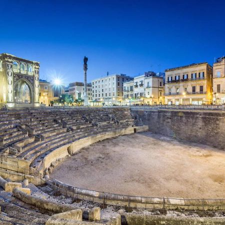 Ferrante D'Aragona Rooms Lecce Eksteriør billede