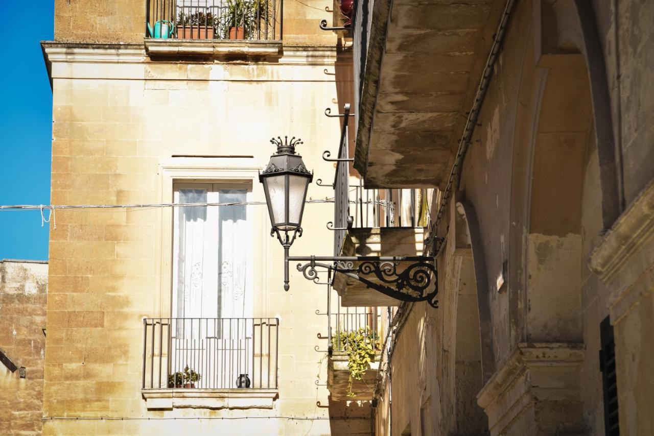 Ferrante D'Aragona Rooms Lecce Eksteriør billede