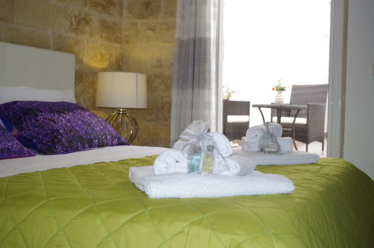 Ferrante D'Aragona Rooms Lecce Eksteriør billede