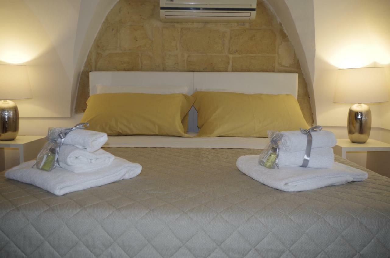 Ferrante D'Aragona Rooms Lecce Eksteriør billede