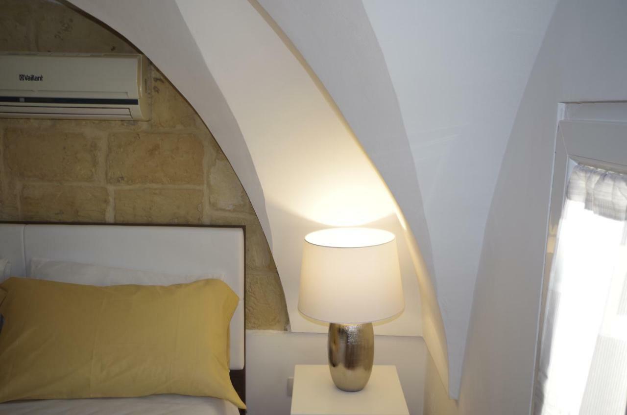 Ferrante D'Aragona Rooms Lecce Eksteriør billede